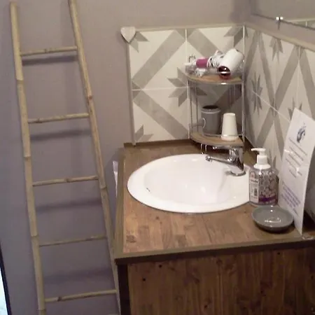 Maison De Au Pied De La Montagne Noire 3*