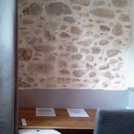 Maison De Au Pied De La Montagne Noire B&B 4*