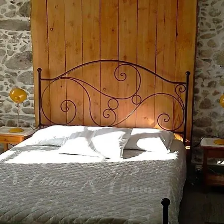 B&B Maison De Au Pied De La Montagne Noire 마자메