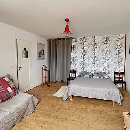 Maison De Au Pied De La Montagne Noire 4*